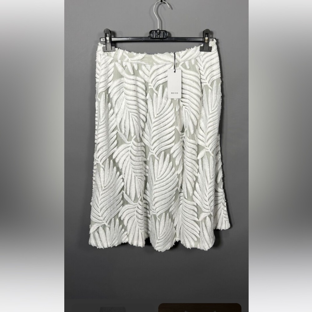 Brand new with tags Reiss skirt size 6